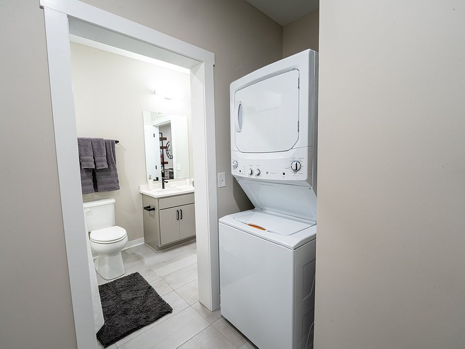 Included Washer/Dryer