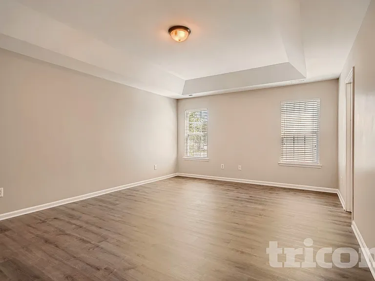 5606 Fenway Dr — Photo 11