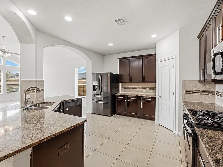4703 Goldeneye Dr — Photo 13