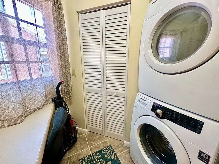 Washer/Dryer