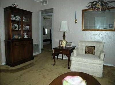 1st image of 223 Kenna Dr #423