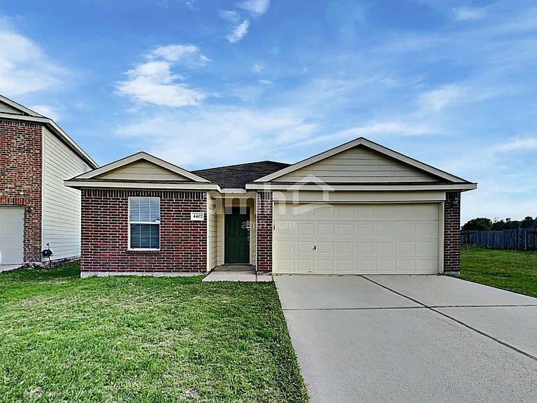 4407 Nueces River Loop — Photo 1