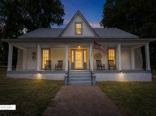 902 Paxton St, Danville, VA 24541