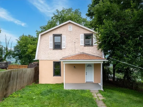 1525 Edgewood Ave, Coraopolis, PA 15108