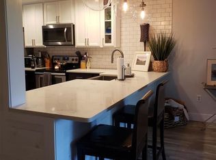601 Riverine Dr APT 301, Traverse City, MI 49684