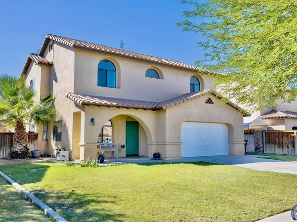 999 Manzanita Dr, El Centro, CA 92243
