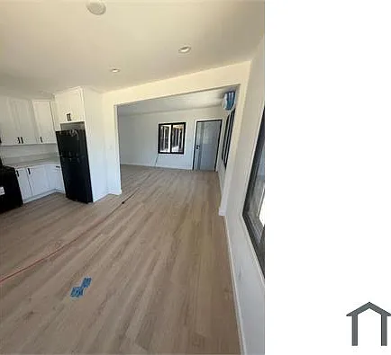 7224 Hazeltine Ave — Photo 8