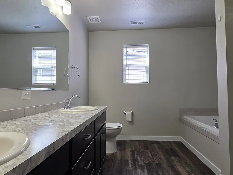 3313 S Daybreak Ave — Photo 16