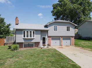 5410 Locust Ave, Kansas City, KS 66106
