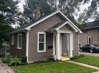 624 E Main St, Flushing, MI 48433