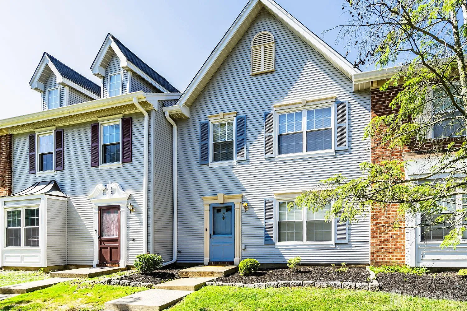 19 Albury Way photo 1
