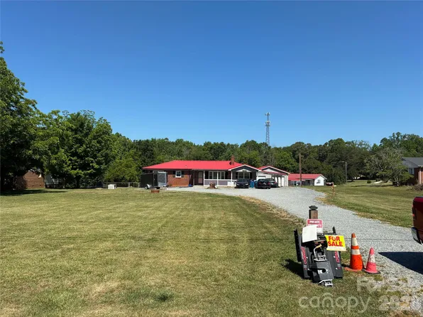 6161 Old Salisbury Concord Rd, Kannapolis, NC 28083