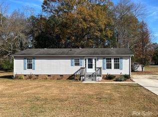 5504 Hillsdale St, Fort Lawn, SC 29714