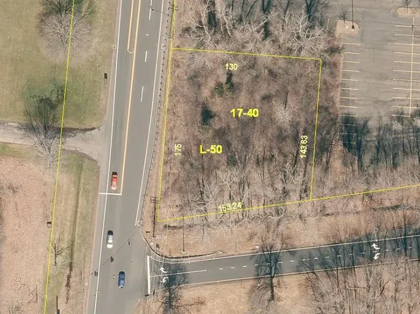 1561 King Street, Enfield, CT 06082