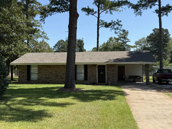 7 Johnnys Rd, Pineville, LA 71360