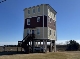 1505 Bayfront St, Greenbackville, VA 23356