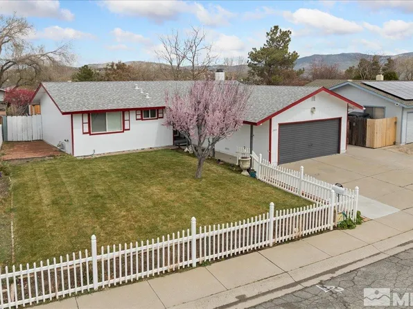 3323 Somerset Way, Carson City, NV 89705