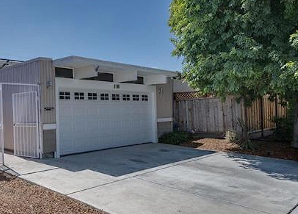 1st image of 656 Joanne Dr