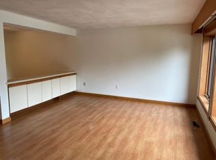 5 Tsienneto Rd UNIT 142, Derry, NH 03038