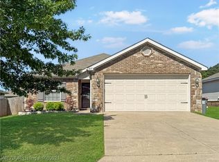 307 Colony Ct, Barling, AR 72923