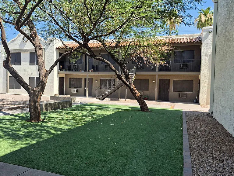 Exterior_Turf_-_Copy