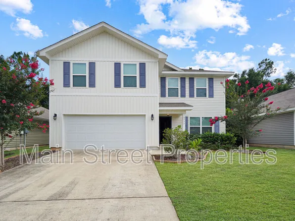 5777 Blackhorse Cir, Pensacola, FL 32526