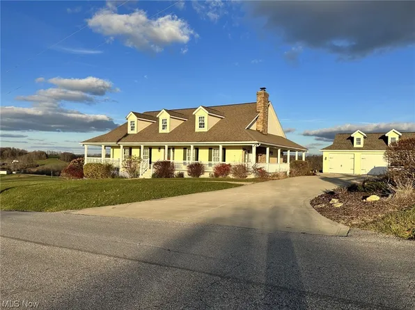 65089 Garrett Hill Rd, Saint Clairsville, OH 43950
