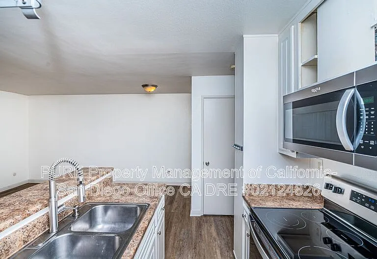 3780 Swift Ave #4 — Photo 8