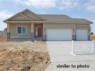 902 NW Orchard Dr, Ankeny, IA 50023