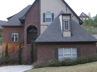 219 Castlehill Dr, Vestavia, AL 35226