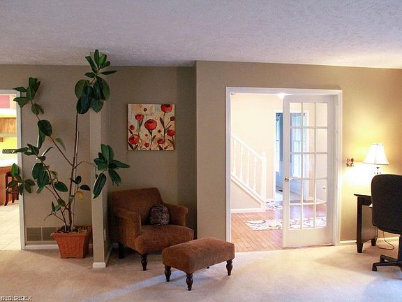 4th image of 11490 Foxhaven Dr