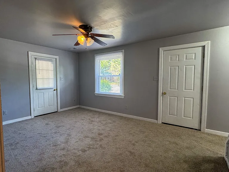 525 E Cawson St — Photo 7