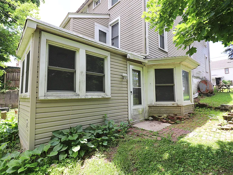 363 W Main St #R — Photo 3