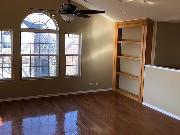 4th image of 2718 Rockport Ln
