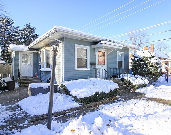 4th image of 1348 S Cora St