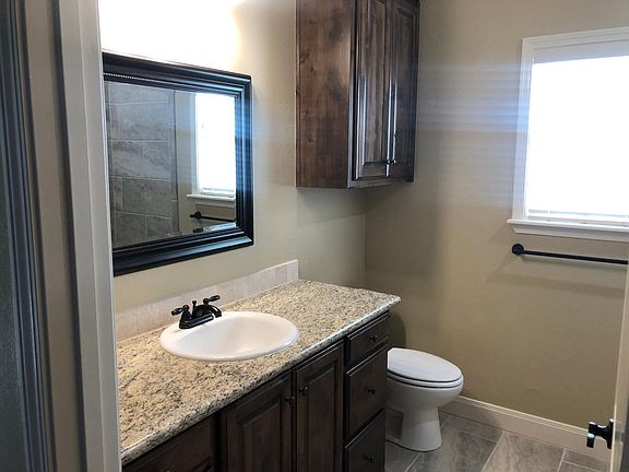 4th image of 69 Nicci Ln
