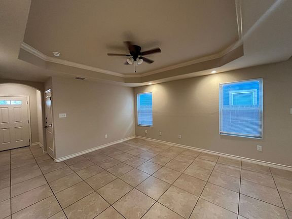 5th image of 6634 Mia Way #102