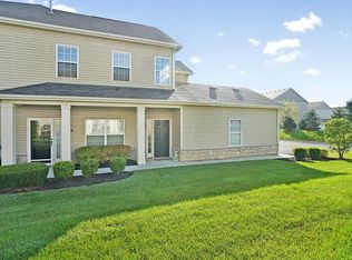 1434 Lakes Circle Dr, Columbus, OH 43240