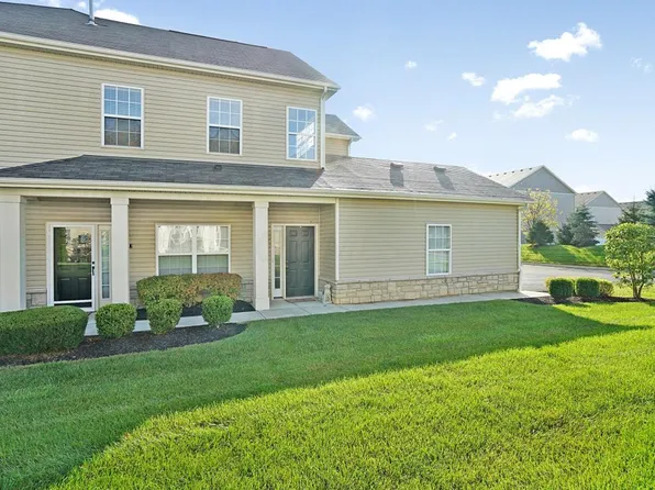 1434 Lakes Circle Dr, Columbus, OH 43240