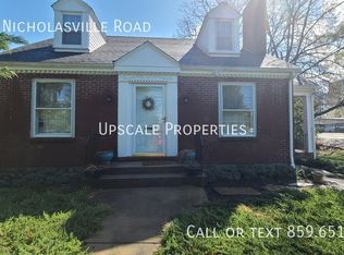1626 Nicholasville Rd, Lexington, KY 40503