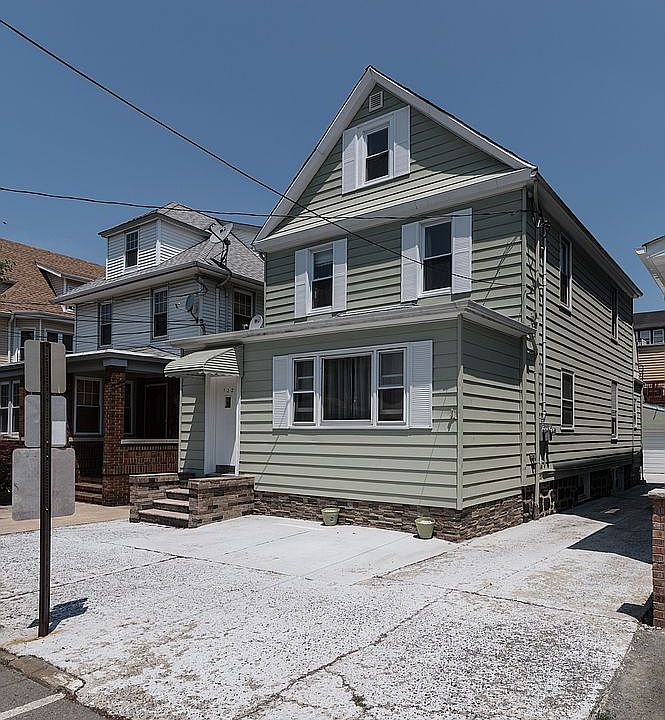 Front, facing northwest