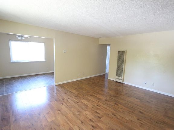 2nd image of 5683 Hoffman Ct