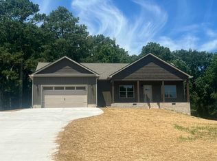 98 Arnold Ln, La Fayette, GA 30728