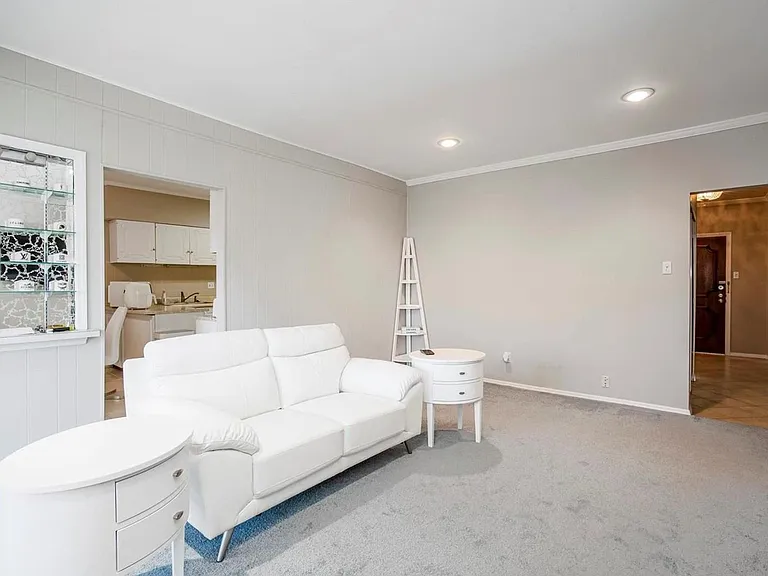 10315 Corbeil Dr #C — Photo 13