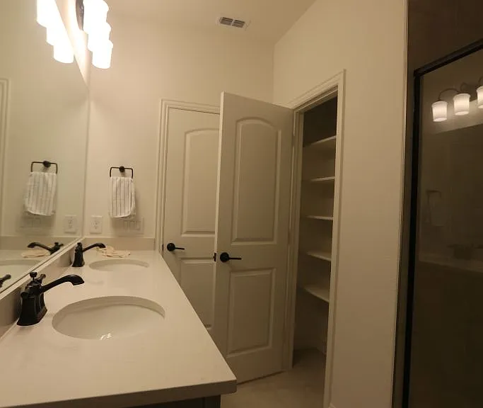 3412 Marginal Dr — Photo 13