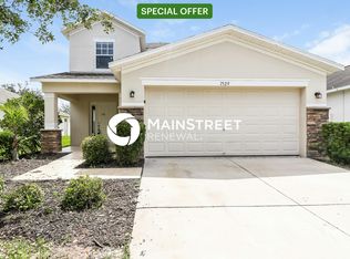 7529 Maroon Peak Dr, Ruskin, FL 33573