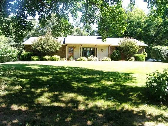 5305 W Schultz Rd photo 1
