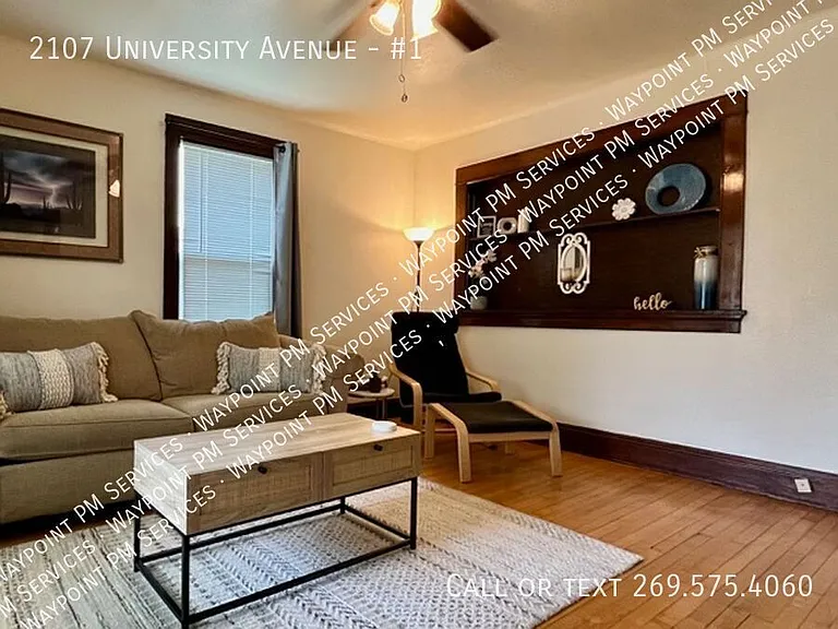 2107 University Ave #1 — Photo 4