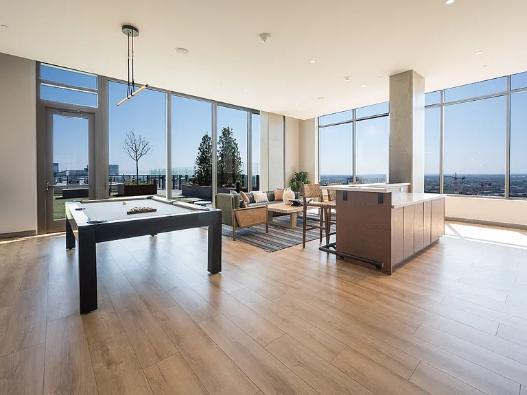1212 Demonbreun St #1710 — Photo 38