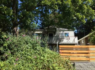 2102 NE 100th St, Seattle, WA 98125